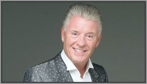 famous-mediums-uk-derek-acorah